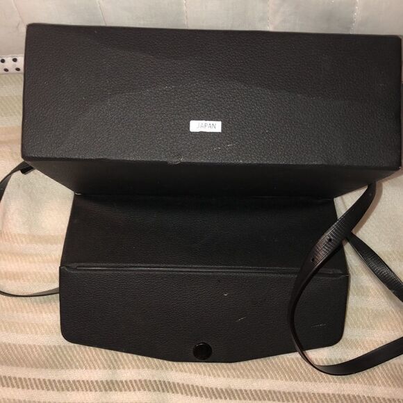 TRAQ Model 3002 7 x 35 mm Vintage Binoculars - Picture 13 of 16